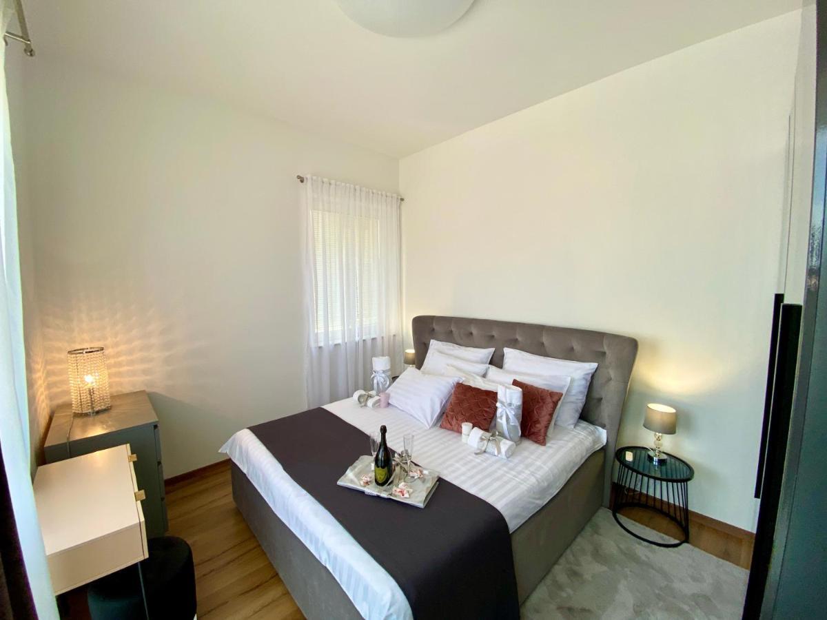 Apartmán Apartman Sogni D'Oro Pula Exteriér fotografie
